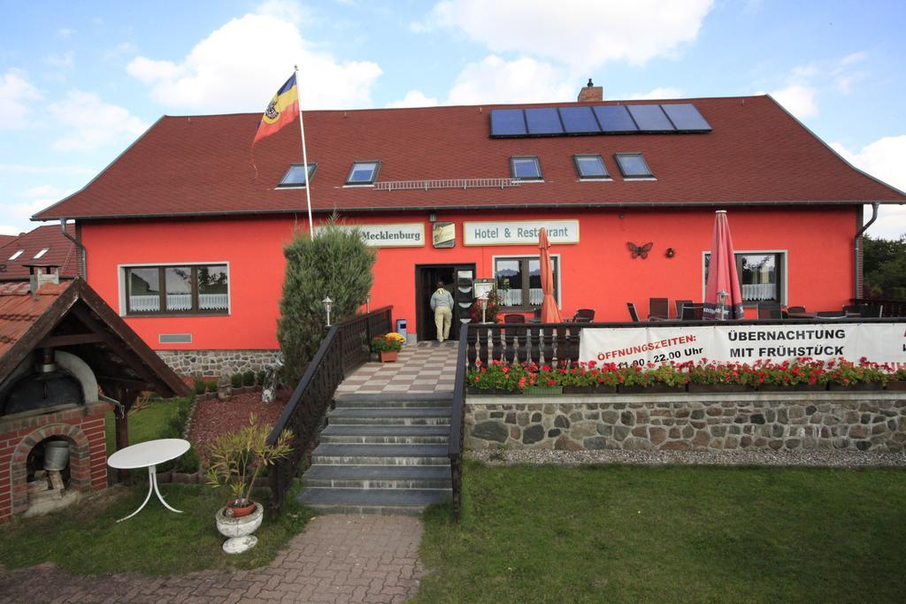 Landhaus Mecklenburg Варен Екстер'єр фото